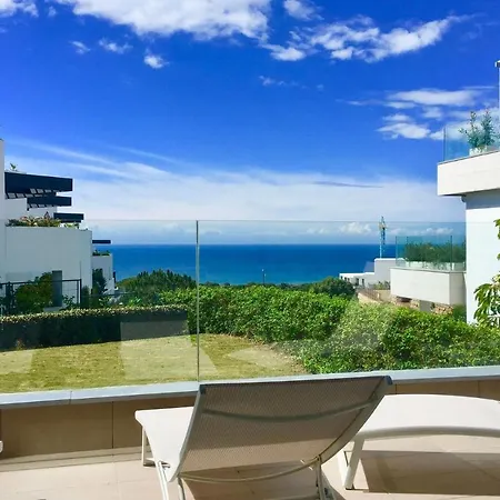 Luxurious Vacational With 3 Bedrooms And Pool At Cabopino Golf By Solrentspain *
